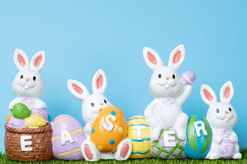  beautiful Easter decoration of bunnies