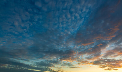 Twilight Clouds and Sky Backdrop,A beautiful sunset sky filled with soft pink, purple, and blue...