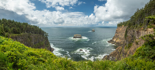 Cape Meares' stunning ocean cliffs