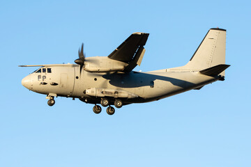 Transporte militar. Aviones de transporte