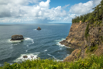 Cape Meares' stunning ocean cliffs