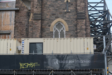 Fototapeta premium Cielo Residences, condo development by Collecdev-Markee, incorporating former Bloor St United Church, 300 Bloor St W, Toronto