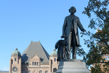 Fototapeta premium statue of John A Macdonald by Hamilton MacCarthy, 1894, at Queen's Park, near the Legislative Assembly of Ontario, Toronto