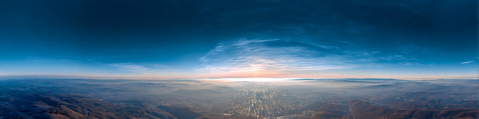 Obraz premium sunrise over the mountains