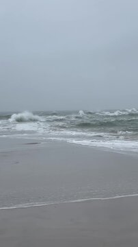 Nordsee trifft auf Ostsee in Grenen, nahe Skagen, in D&auml;nemark 