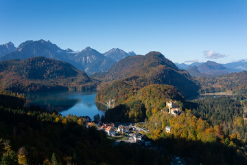 Bavarian Lake Near Neuschwanstein Castle &ndash; Scenic Autumn View
