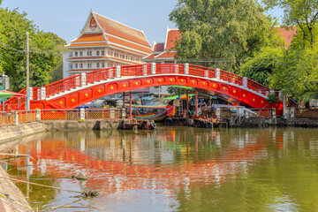 Fototapeta premium 27 November 2025 View of Temple Wat Paknam Phase Charoen with Large Golden statue of Buddha and sleeping Buddha on Klhong Dan a Canal river system in BKK Bangkok Thailand