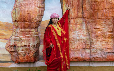 Female Saudi Arabian Dress Style in Thailand 