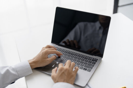 Gold bar Trading business people hand offering gold Investment in gold mining company or Trading gold on the stock exchange Rising prices.