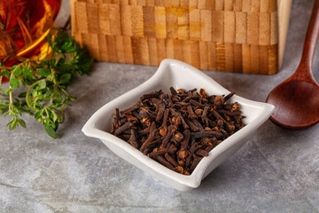 Dry cloves buds aromatic flavor