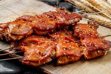 Jinzhou-style charcoal-grilled chicken cutlet with skin
