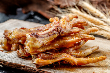 Jinzhou-style roasted chicken feet