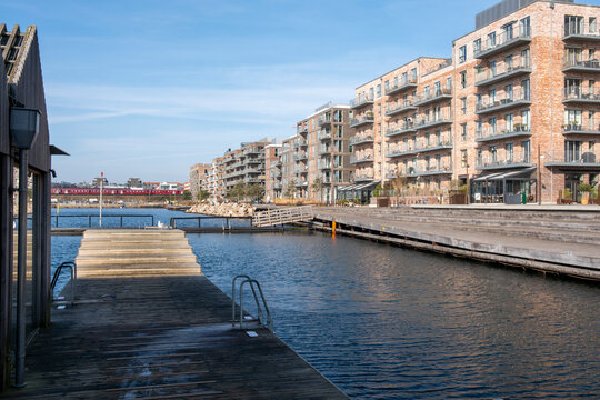 Urban development architecture in Nordhavn showcasing Copenhagen housing with modern design emphasis, refined city structure and a strong commercial view of the evolving urban landscape