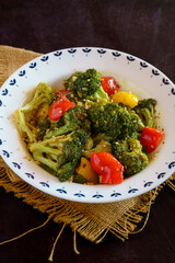 Broccoli Bell Pepper Stir Fry | Healthy Veg Stir Fry | Asian Style Broccoli and Peppers | Colorful Vegan Vegetable Dish | Quick Clean Eating Recipe
