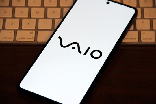 VAIO Corporation - VAIO - 株式会社, Baio Kabushiki Kaisha - Fabricante de computadores pessoais produzidas pela empresa japonesa Japan Industrial Partners (JIP). 