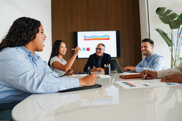 Multiracial colleagues working inside business office with glass walls - Entrepreneurs people sharing ideas at teamwork meeting - Brainstorming concept - Main focus on african girl face