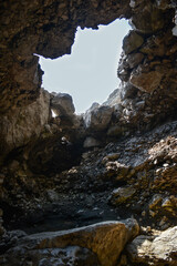 Obraz premium Rock Cathedral – Light Through the Cave