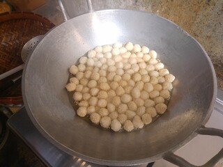Frying Keciput