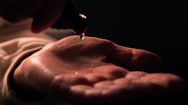 Liquid lubricant for sex and improved glide.
A person pours liquid gel onto their hand.
A viscous and sticky lubricant for moisturizing during sex.
gel, sex, slippery, liquid, pouring