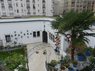 Paris, November 2025 : Visit of the magnificent city of Paris, Capital of France - Visit to the Grand Mosque of Paris, built to commemorate Muslims who died for France