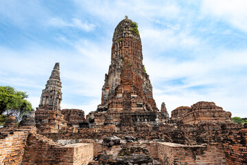 Fototapeta premium Wat Phra Ram ancient temple of Ayutthaya in historical park Ayutthaya, Thailand