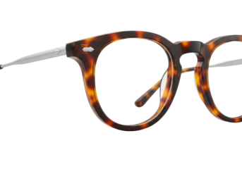 luxurious high-gloss tortoise-shell panto eyeglasses with silver temples and reflective clear lenses, detailed macro studio product shot on pure white high-key, concept for eyewear design and