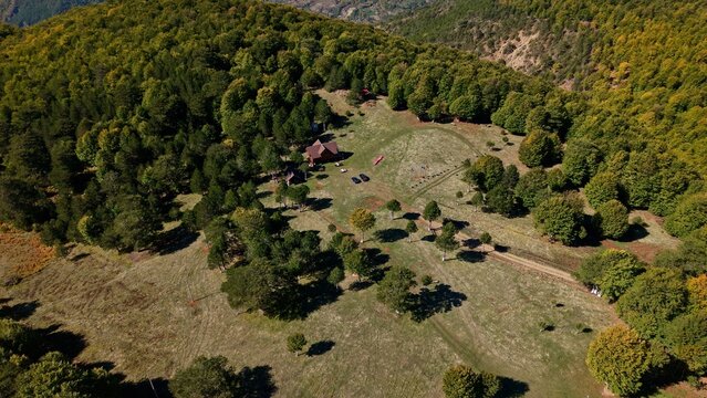 Just hiking and healing in Elbasan 🌲🕊️