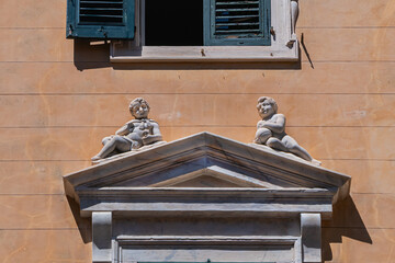 Fragments of the facade of the Cipriano Pallavicini Palace, Piazza Fossatello 2 (late 15th century). GENOVA, ITALY.