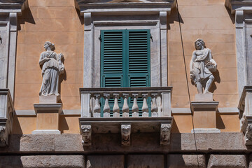 Fragments of the facade of the Cipriano Pallavicini Palace, Piazza Fossatello 2 (late 15th century). GENOVA, ITALY.