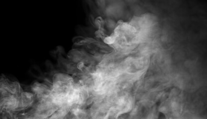 Realistic white smoke or fog effect isolated on black background, perfect for digital design, cinematic scenes, and motion graphics. Ideal for atmosphere, mystery, or fire visual projects.