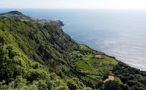 Miradouro da Faja do Conde, Flores Island, Azores - Portugal
