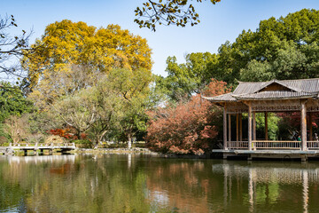 Obraz premium Scenic Huagang Guanyu at West Lake Hangzhou in Autumn