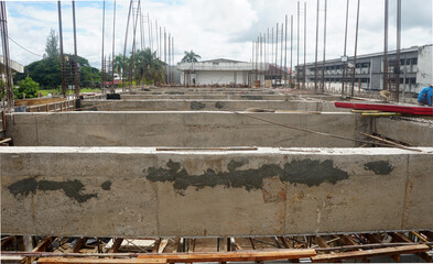 Success in casting the main beam structure and preparations are underway for the continuous erection of the higher level structure.