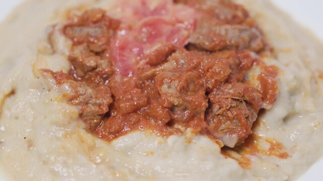Close-Up of local food Turkish H&uuml;nkar Beğendi	