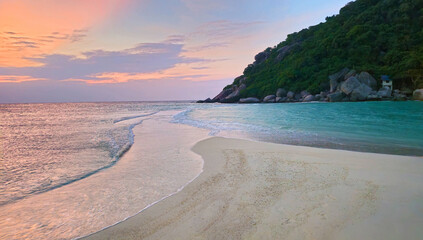 Ko Nang Yuan Island sandbar at peaceful sunset, Surat Thani, Thailand, Southeast Asia.