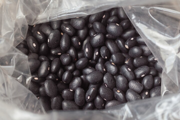 Black beans are ideal for projects related to cooking, natural ingredients, plant-based nutrition, and traditional recipes.