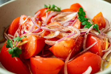 Salad with tomato and basil
