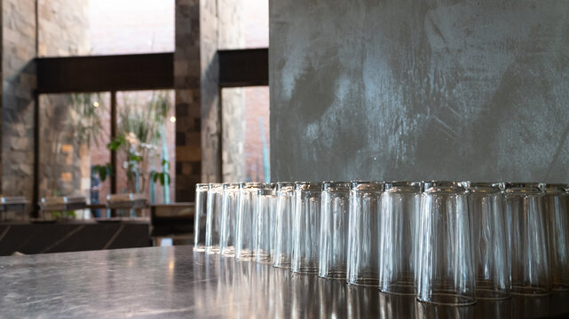 Vasos transparentes de vidrio