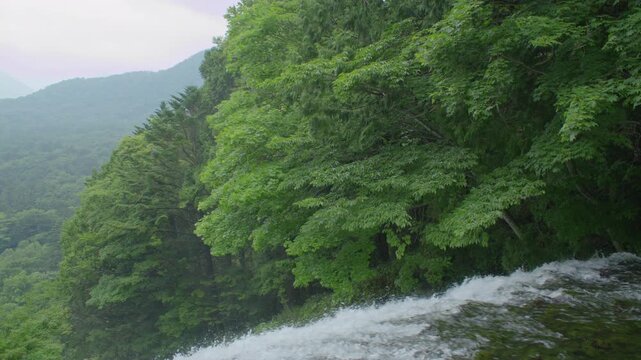 奥日光名瀑三滝 湯滝 Yutaki Falls, one of the three famous waterfalls in Oku-Nikko