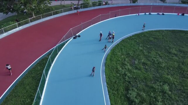 Entrenamiento en Patines, rollers, patin en linea, deporte  