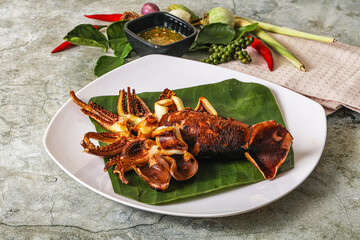 Delicous Grilled squid with sauce