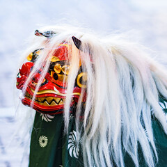 獅子舞 は お正月 の 縁起物 【 日本 の 伝統 と 正月 】
