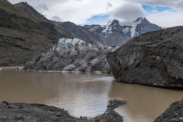 Sv&iacute;nafellsj&ouml;kull glacier and lake in Iceland