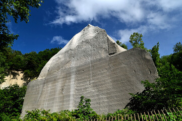 札幌軟石　石山緑地