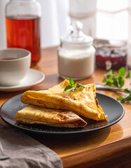 cr&ecirc;pes et confiture