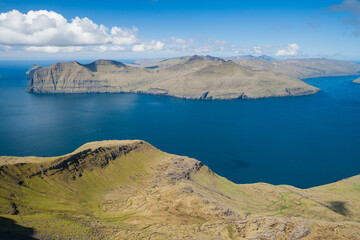 Naklejka premium panoramic view over the beautiful landscape of the faroe islands