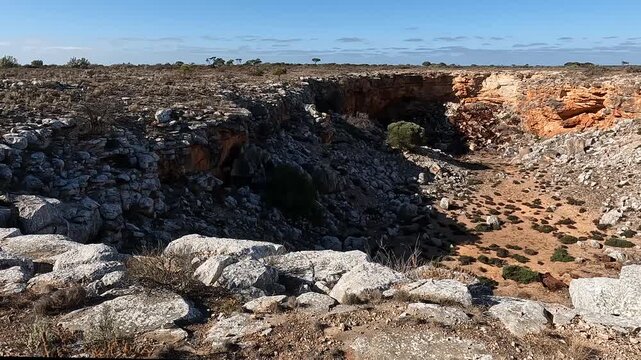 Koonalda Blowhole, Nullarbor Plain: A Dramatic Geological Sinkhole in the Remote Australian Outback
