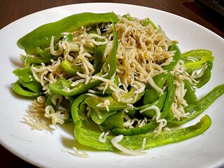 ピーマンじゃこ炒め