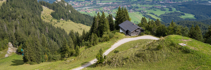 Blick vom Gipfel auf die Bergwelt, Brauneck, Bayerische Voralpen, Isarwinkel, Lenggries,  Oberbayern, Bayern, Deutschland