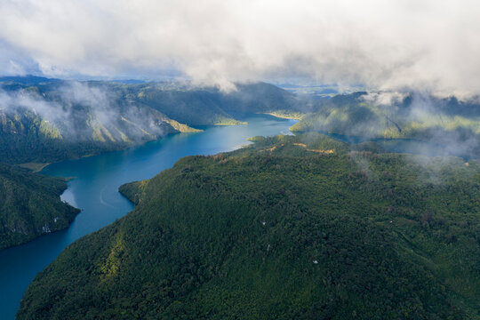Laguna Brava o Yolnajab', 1142 metros sobre nivel del mar, 3,8 km&sup2; de superficie; una de las lagunas ex&oacute;ticas en Nent&oacute;n, Huehuetenango, Guatemala
